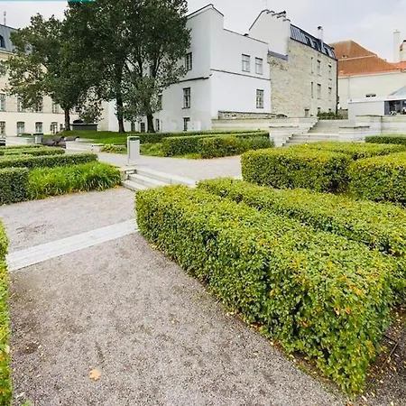 Tallinnhousing Knights And Nobility -3 Bdr Apartment Reval