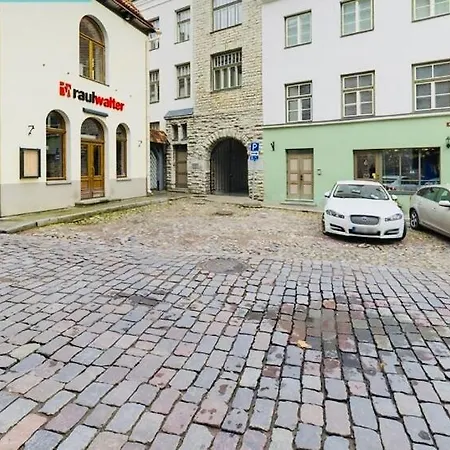 Tallinnhousing Knights And Nobility -3 Bdr Apartment *