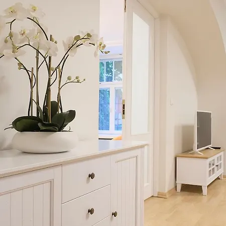 Tallinnhousing Knights And Nobility -3 Bdr Apartment *