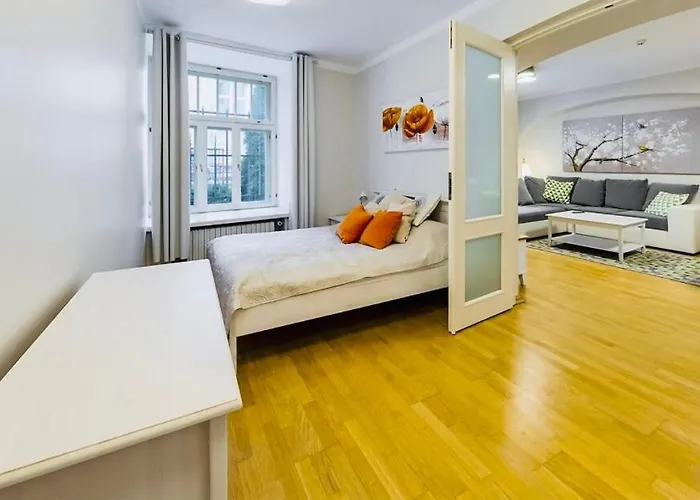 Διαμέρισμα Tallinnhousing Knights And Nobility -3 Bdr Ταλίν