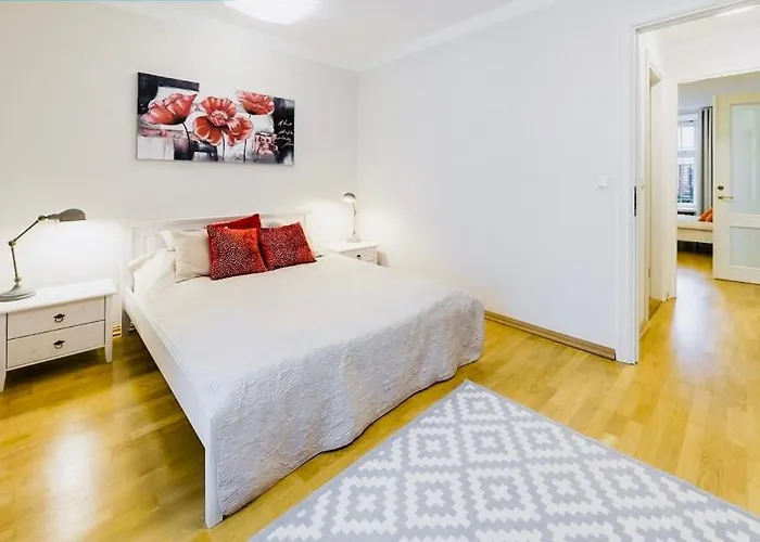 Tallinnhousing Knights And Nobility -3 Bdr Apartment