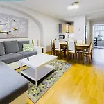 Tallinnhousing Knights And Nobility -3 Bdr Апартаменты *