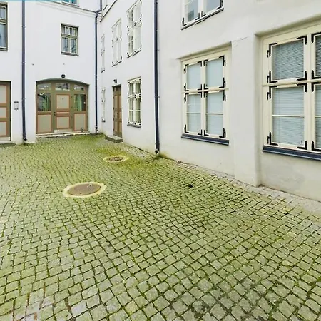 Tallinnhousing Knights And Nobility -3 Bdr Appartement Tallinn